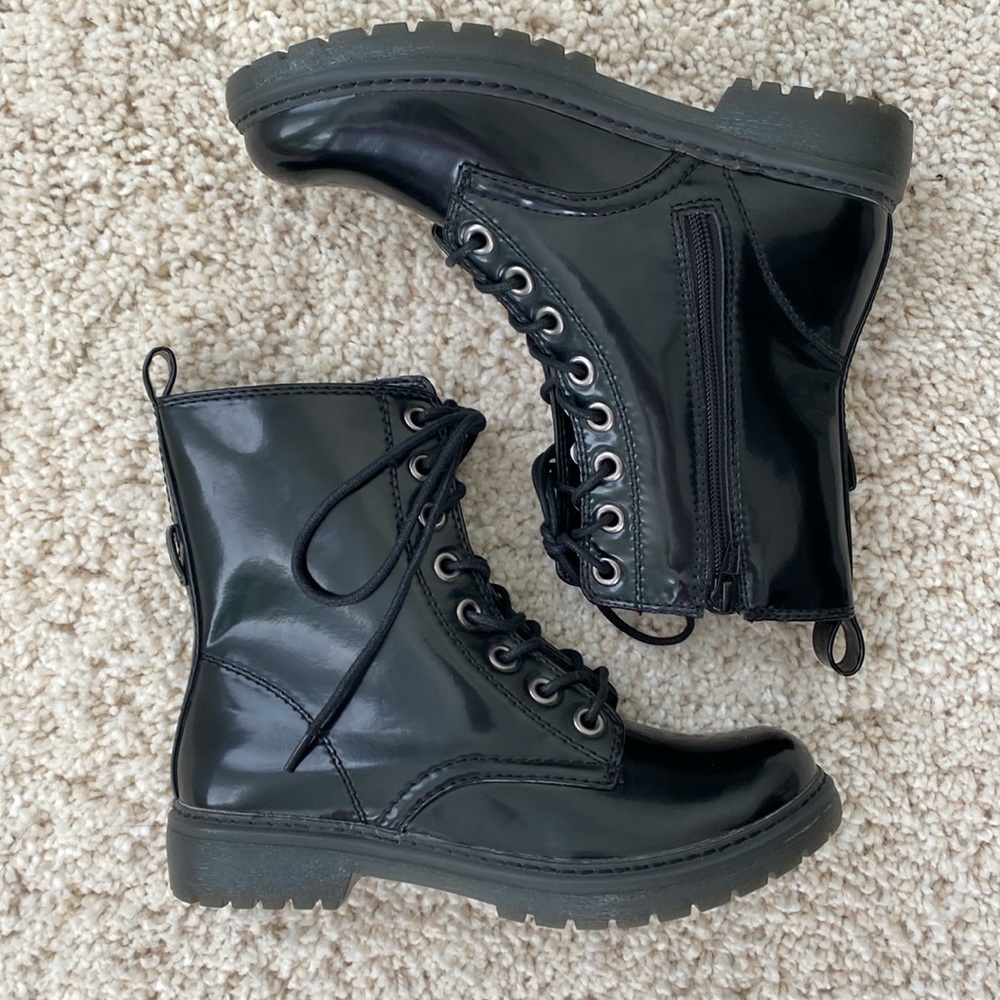NWOT Mudd Lace Up Zipper Combat Boots - NEW